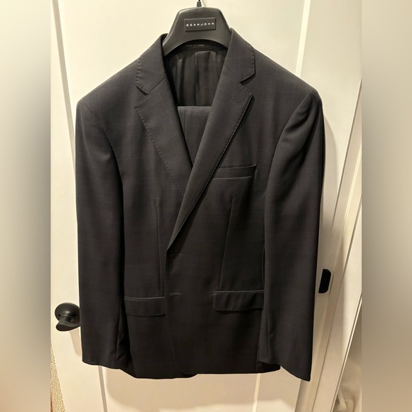 Men’s Strauss Tailored Suit - Charcoal Grey w/ Light White Check Pattern - Picture 2 of 2